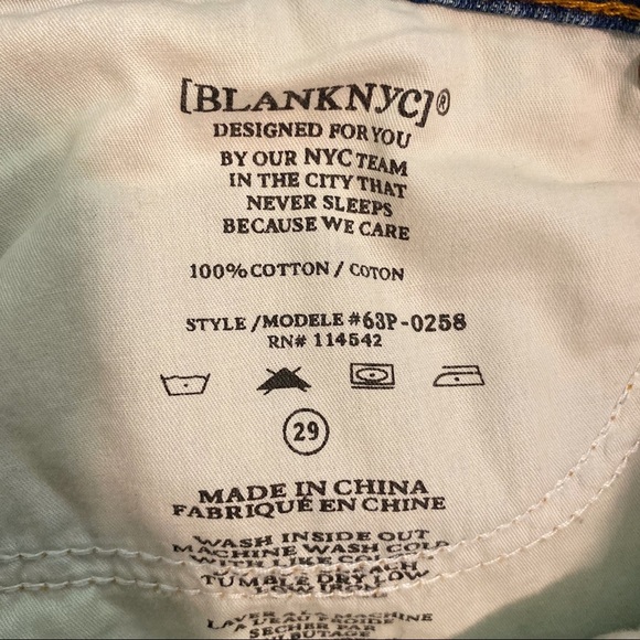 BLANK NYC Distressed Raw Hem Denim Jean Skirt 29 - Picture 9 of 11